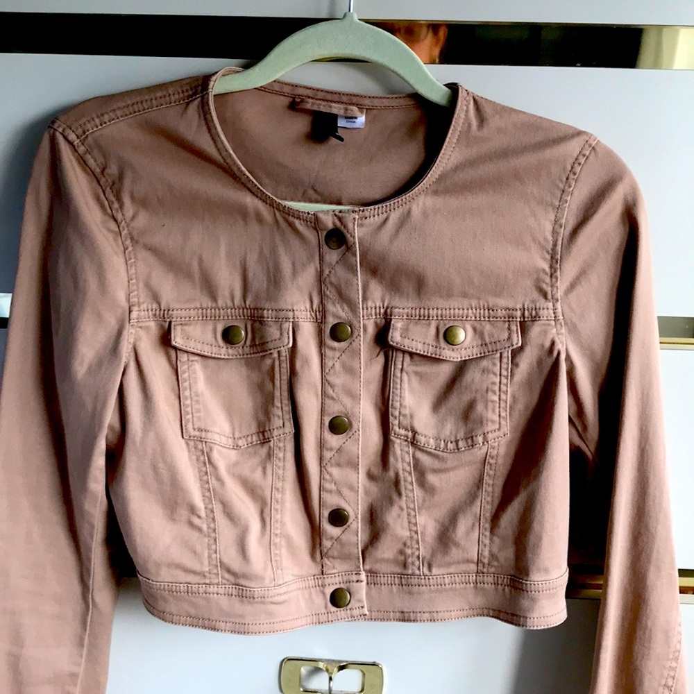 ✨Cropped Tan Jacket✨ - Picture 2 of 5